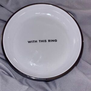 kate spade White and Black Ring Dish